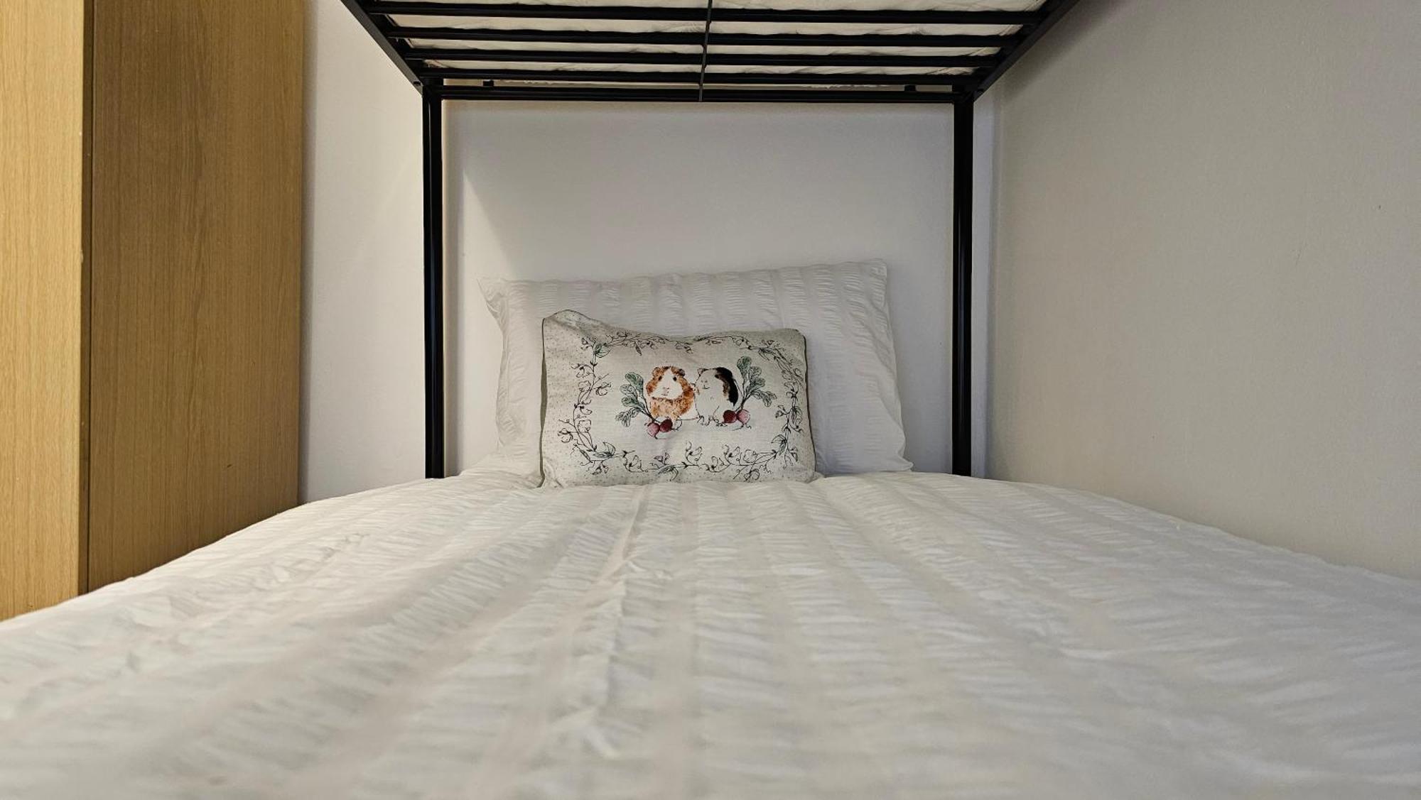 Bros Inn Hotel Лондон Экстерьер фото