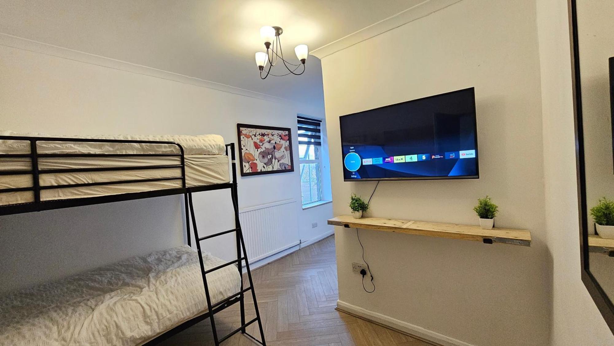 Bros Inn Hotel Лондон Экстерьер фото