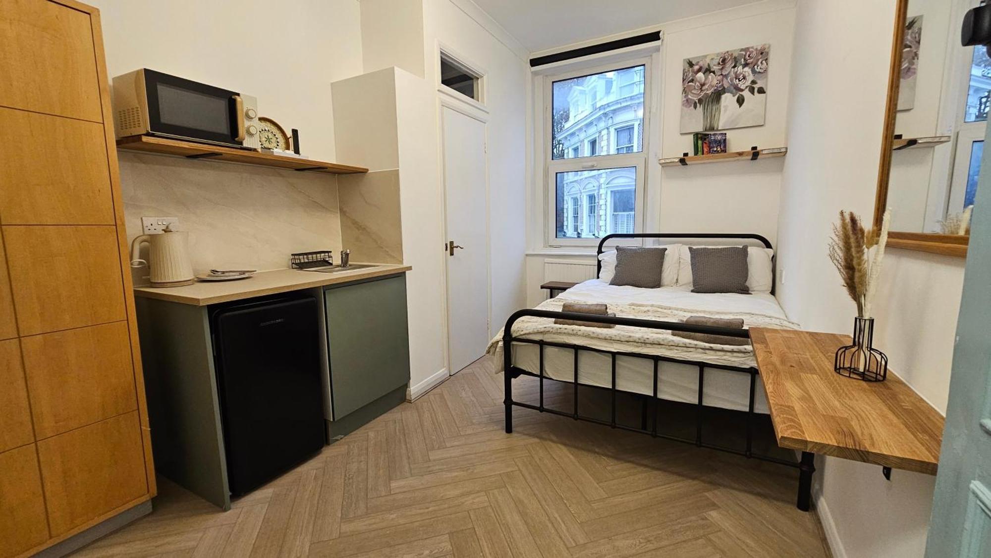 Bros Inn Hotel Лондон Экстерьер фото