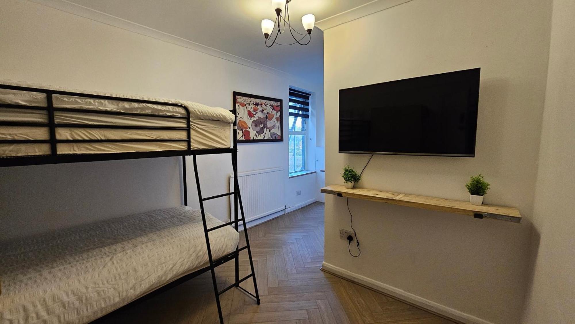 Bros Inn Hotel Лондон Экстерьер фото